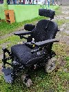 Sprzedam wózek inwalidzki o napędzie elektrycznym Zdjęcie